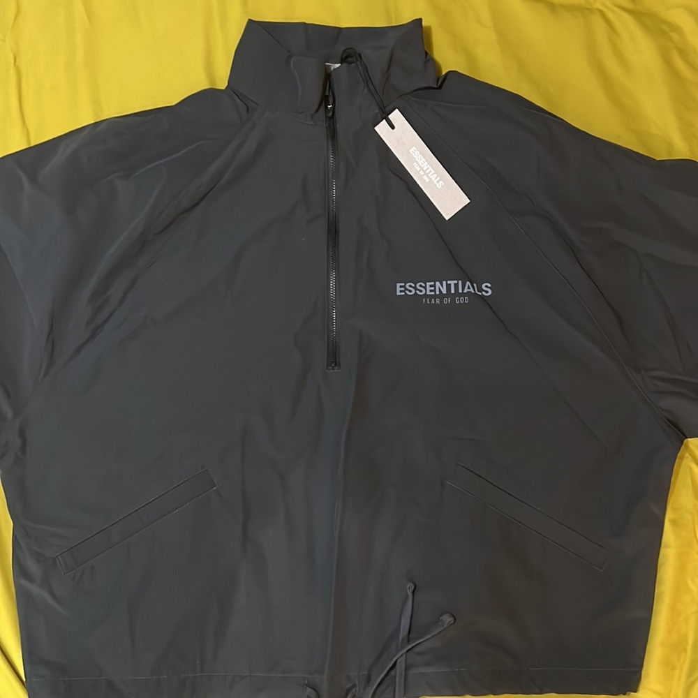 NWT FEAR OF GOD ESSENTIALS HALF ZIP TRACK JACKET!!